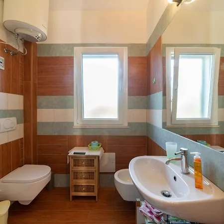 בית נופש Casa Lussi Accogliente E Tranquilla *