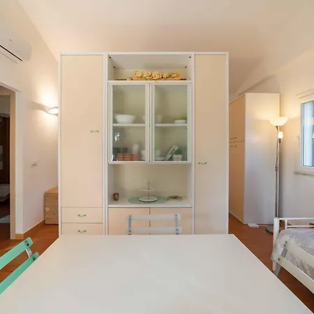 Casa Lussi Accogliente E Tranquilla Feriehus Campanedda