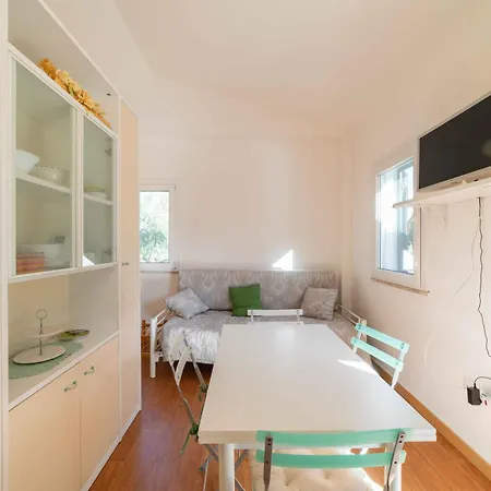 Casa Lussi Accogliente E Tranquilla Campanedda